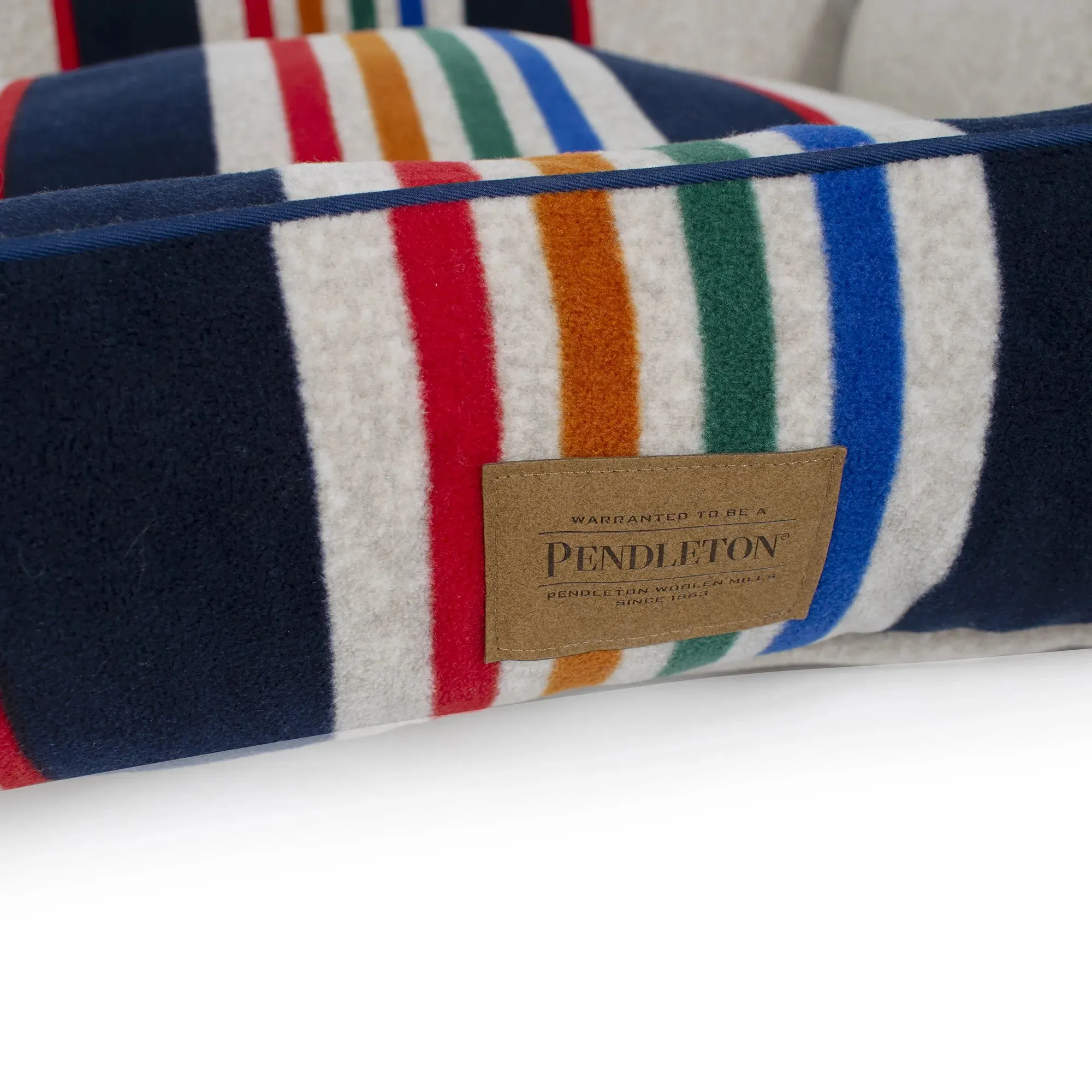 Pendleton Park Cuddler | Yellowstone